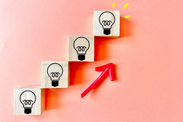誰でもできるアイデア出しの３つの手法とは？
