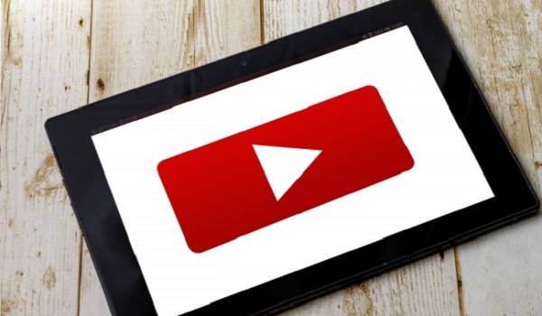 テレビvsスマホの決着のゆくえは？動画に関する月次調査を実施【ジャストシステム調査】