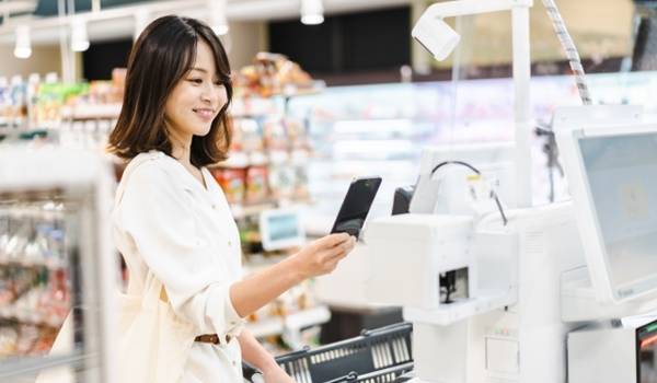 Z世代の4人に1人が決済手段に「Paypay」を利用、4割超が「楽天ポイント」「Tポイント」を貯めていることも判明