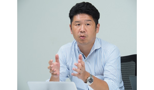 データ収集頻度、価格更新条件など、きめ細かいニーズにも対応