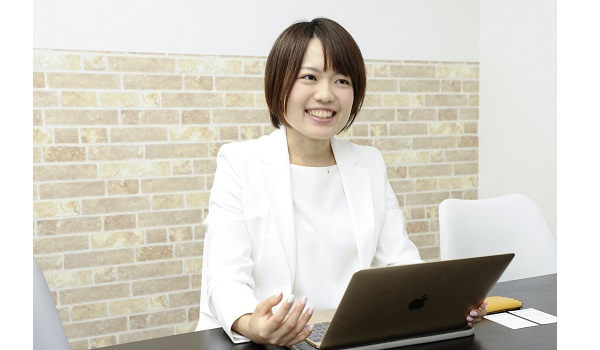来訪ユーザーの動きを見極めて、効率的なWeb接客を展開する『ZenClerk』