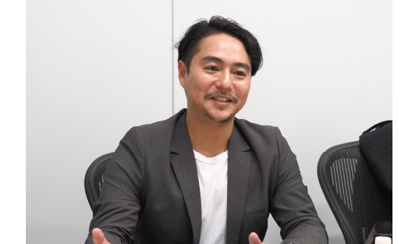 「楽楽バックオフィス」を選んだ決め手はカスタマイズの自由度が高いこと