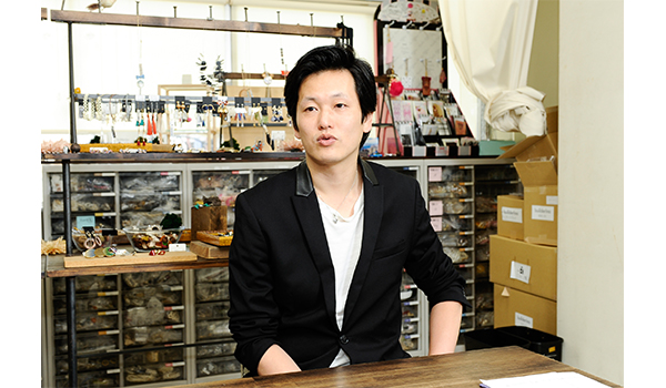 情報を常に提供し続け、お互い成長していくことがGIVE&GIVEのコンサルティング