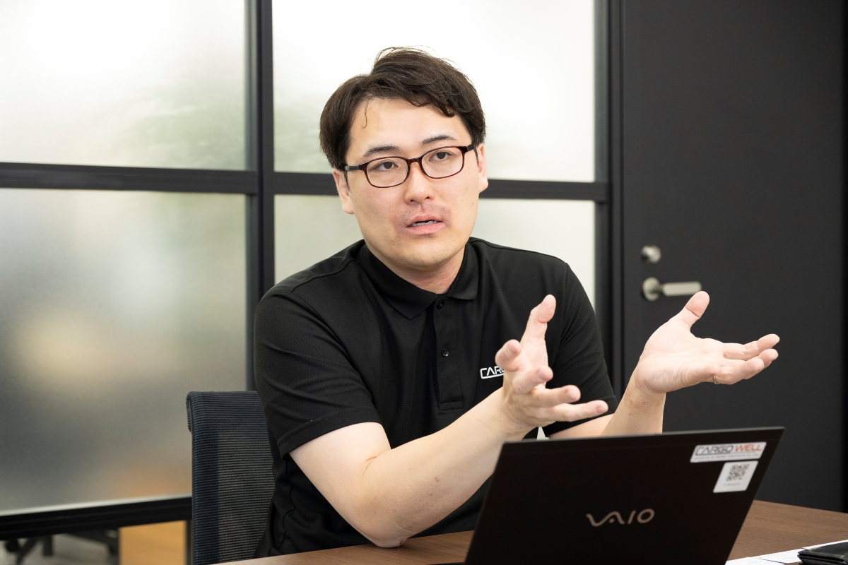体験型デモ」で納得！ 最適な自動梱包ラインをご提案｜ECのミカタ